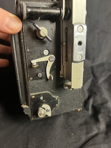 Graflex Speed Graphic 3x4 Schneider Xenar 135mm f4.7 Lens Synchro-Compur Shutter - Thumbnail 13