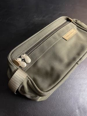 Briggs and Riley Hanging Toiletry Kit (Green) Army Travel Organizer Pouch Bag - Thumbnail 3