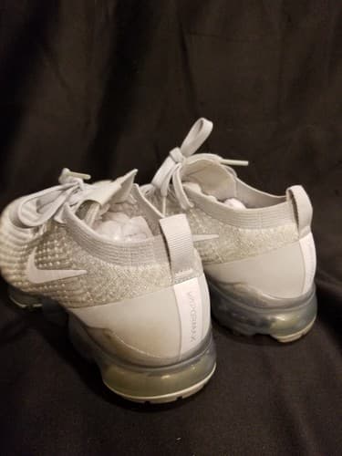 Nike Women’s Air VaporMax Flyinit Pure Platinum Athletic Running Shoes Size 6.5 - Thumbnail 4
