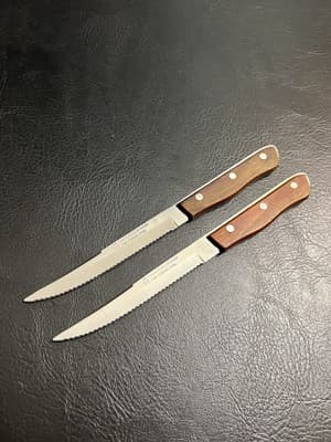 Maxam Set Of 2 Precision Hollow Ground Stainless Steel 8 3/4" VTG Steak Knives - Image 1
