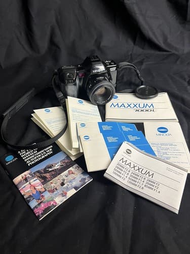 Minolta 7000i Maxxum Camera 50mm Lens AF Untested For Parts As Is - Image 1