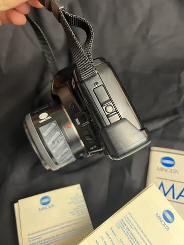 Minolta 7000i Maxxum Camera 50mm Lens AF Untested For Parts As Is - Thumbnail 13