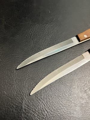 Maxam Set Of 2 Precision Hollow Ground Stainless Steel 8 3/4" VTG Steak Knives - Thumbnail 7