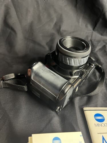 Minolta 7000i Maxxum Camera 50mm Lens AF Untested For Parts As Is - Thumbnail 4