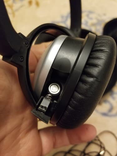 Bose QC15 Quiet Comfort 15 Acoustic Noise Cancelling Headphones W/Case - Thumbnail 11