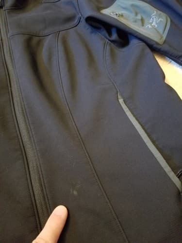 VTG Arc'teryx Women's 8-10 Medium Epsilon SV Jacket Hoody Black Full Zip M *Flaw - Thumbnail 3