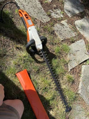 STIHL HSE 70 Type 4812 Hedge Trimmer Corded *For Parts* Read Description - Thumbnail 3