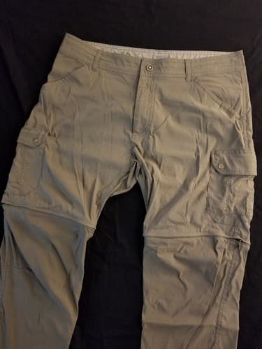 KUHL Renegade Stealth Convertible Cargo Zip Off Hiking Pants/ Shorts Mens 38x30 - Thumbnail 2