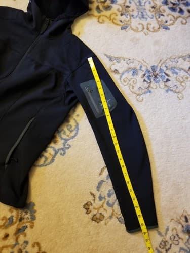 VTG Arc'teryx Women's 8-10 Medium Epsilon SV Jacket Hoody Black Full Zip M *Flaw - Thumbnail 13