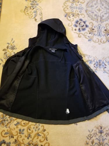 VTG Arc'teryx Women's 8-10 Medium Epsilon SV Jacket Hoody Black Full Zip M *Flaw - Thumbnail 6