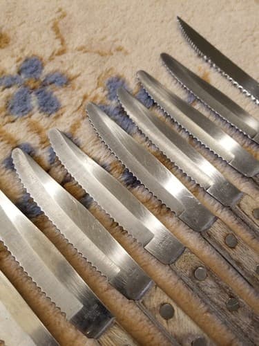 Vtg Set Of 9 STAINLESS STEEL Steak Knives Made In Japan Vintage Lot Wood Handle - Thumbnail 7