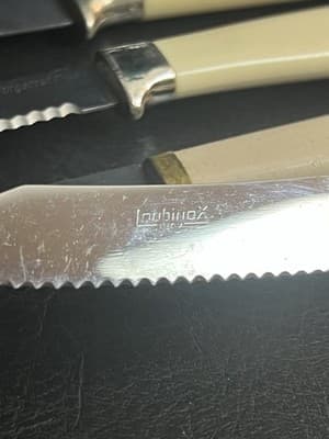 Vtg Set 4 Forgecraft Sheffield Lifetime Cutlery Serrated Steak Knives Ivory - Thumbnail 6