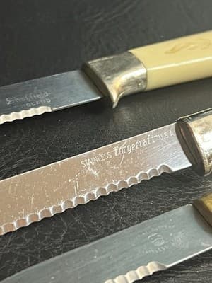 Vtg Set 4 Forgecraft Sheffield Lifetime Cutlery Serrated Steak Knives Ivory - Thumbnail 8