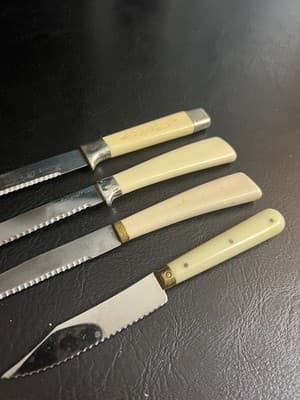 Vtg Set 4 Forgecraft Sheffield Lifetime Cutlery Serrated Steak Knives Ivory - Thumbnail 3