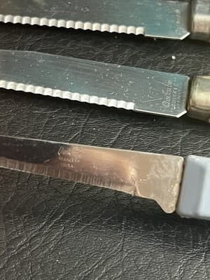 Set of 5 Vintage Quikut Stainless Steak Knives USA Cream Handles Mixed - Thumbnail 5