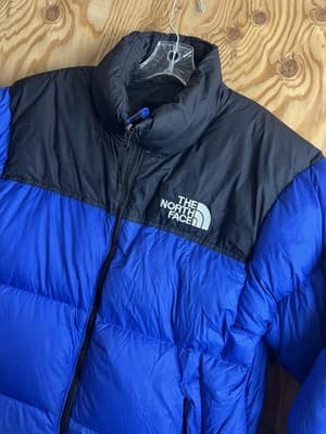 The North Face Mens M 1996 Retro Nuptse 700 Fill Packable Jacket Hooded Puffer - Thumbnail 4