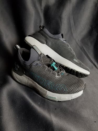 Under Armour HOVR Phantom 3 SE Storm U Black Grey Mens 10 Running Shoes - Image 1