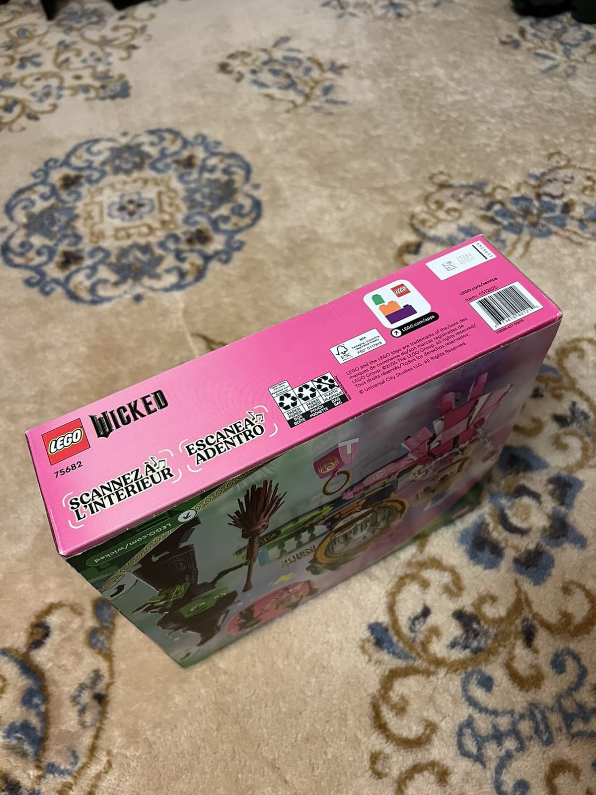 NEW Lego Wicked Elphaba Glinda 75682 Damaged Box 558 Pieces Set - Thumbnail 5