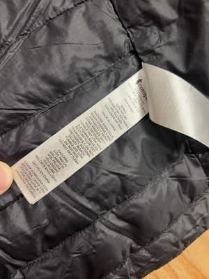 Cotopaxi Fuego Down Vest in Black Chestnut Stripes Womens S Broken Zipper READ - Thumbnail 8