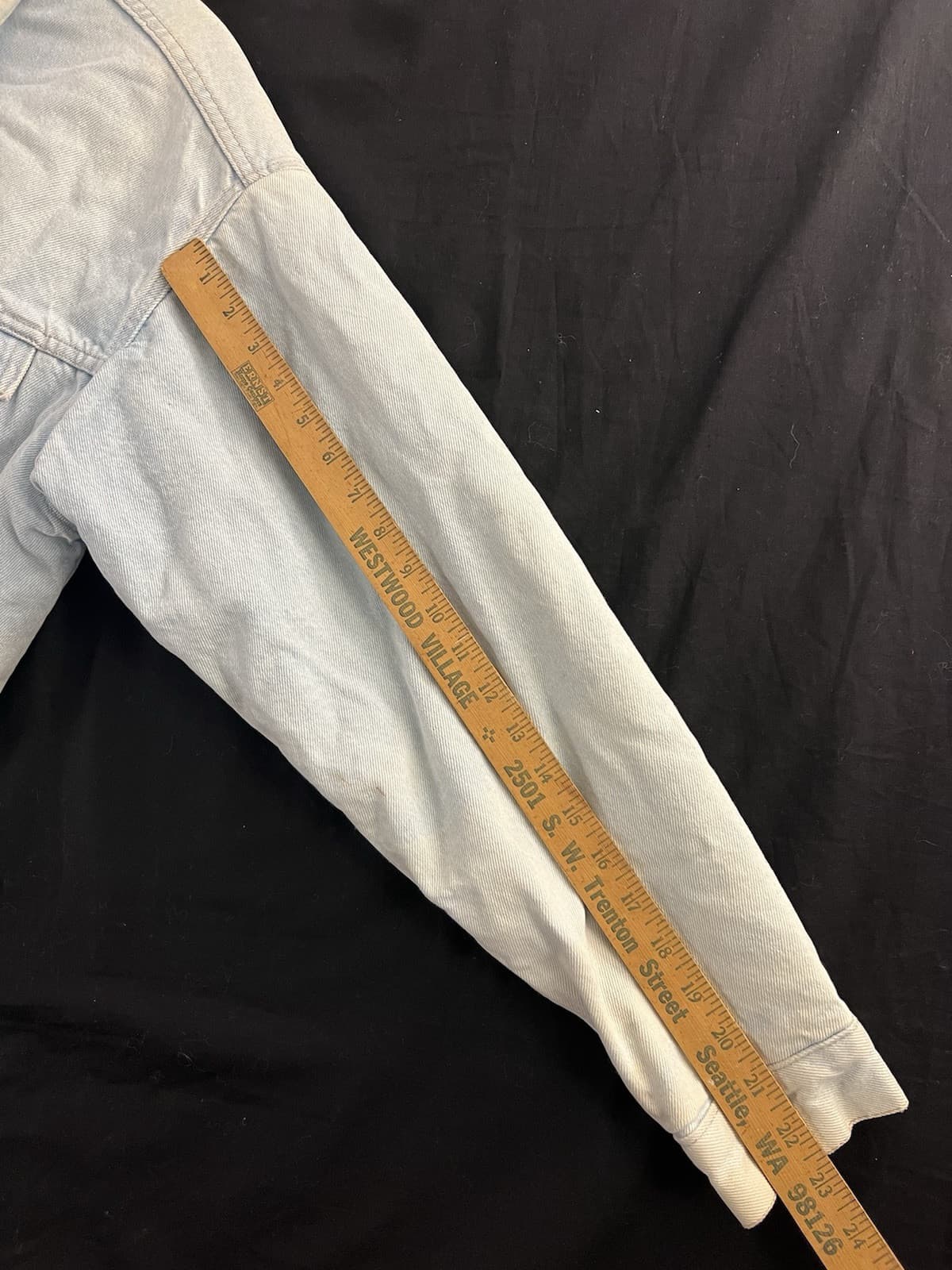 VTG 80s Levis Denim Jean Jacket Mens M Sherpa Lined USA Light Wash Trucker - Thumbnail 14