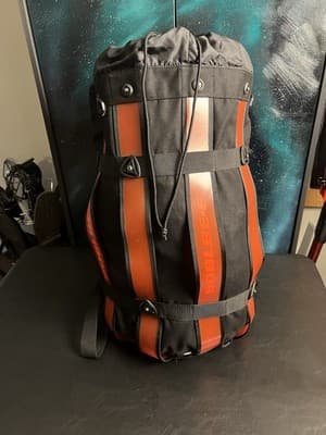 Boblbee XL Red & Black Duffel Backpack Messenger Bag Drawstring Top Hard Shell - Image 1
