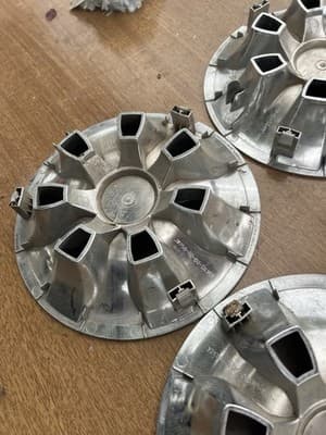 Set Of 4 OEM YAMAHA GOLF CART HUB CAP/ WHEEL COVER GCA-JW950-12-BU-CHROME Rims - Thumbnail 8