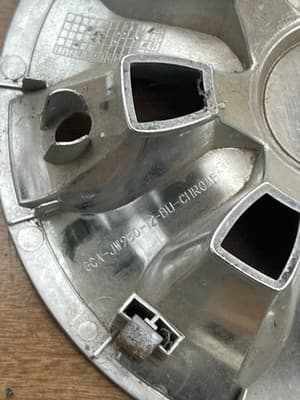 Set Of 4 OEM YAMAHA GOLF CART HUB CAP/ WHEEL COVER GCA-JW950-12-BU-CHROME Rims - Thumbnail 10