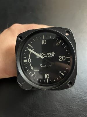 Beechcraft Garwin Vertical Speed Indicator G993-01-1B K35 Bonanza Dated 1956 100 - Thumbnail 3