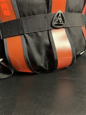 Boblbee XL Red & Black Duffel Backpack Messenger Bag Drawstring Top Hard Shell - Thumbnail 14