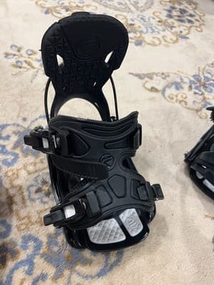 FLOW MINX Women’s M Medium Snow Bindings + Plates & Hardware Snowboard Black - Thumbnail 5