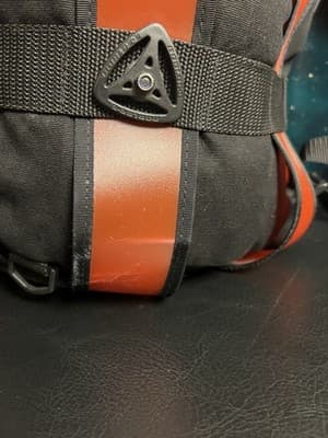Boblbee XL Red & Black Duffel Backpack Messenger Bag Drawstring Top Hard Shell - Thumbnail 13