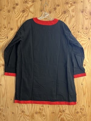 Dungeon & Dragons Tunic Mens M Long Sleeve V Neck Shirt Black Red Tabard Robe - Thumbnail 6