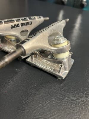 (2) Krux Grind Out Racism Standard Silver Skateboard Trucks (8.25 + 7.6) DLK K5 - Thumbnail 6