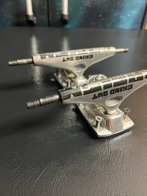 (2) Krux Grind Out Racism Standard Silver Skateboard Trucks (8.25 + 7.6) DLK K5 - Thumbnail 2