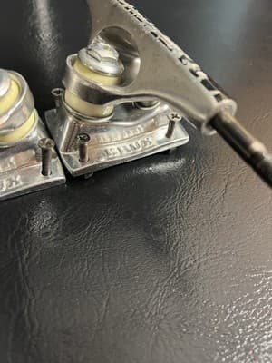 (2) Krux Grind Out Racism Standard Silver Skateboard Trucks (8.25 + 7.6) DLK K5 - Thumbnail 9