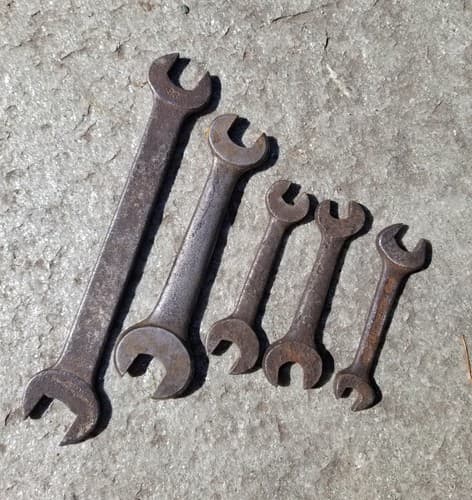 Lot Of 5 Vintage Wrenches Spanners Buffalo VLChek Antique Wrench Set Unbranded - Thumbnail 2