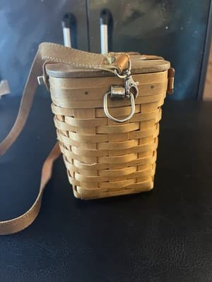 Longaberger 1999 Shoulder Purse Basket Adjustable Removable Leather Strap /Liner - Thumbnail 3
