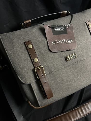 NWT Think Tank Photo Signature 13 Shoulder Bag Dusty Olive Camera Leather - Thumbnail 2