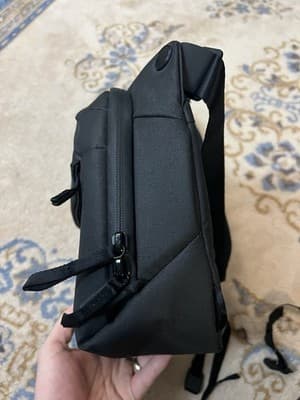Peak Design Everyday Sling 6L Black Nylon Camera Bag KEI Realty NO Dividers - Thumbnail 6