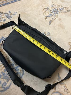 Peak Design Everyday Sling 6L Black Nylon Camera Bag KEI Realty NO Dividers - Thumbnail 17