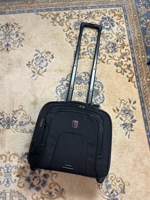 Tumi T-Tech Presidio Wheeled Compact Laptop Briefcase 67102D Luggage Carry On - Image 1