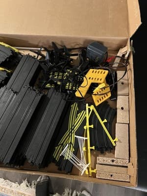 VTG Tyco Magnum 440-X2 California GT Slot Car Box Set RARE 80’s TOYS + Extras - Thumbnail 6