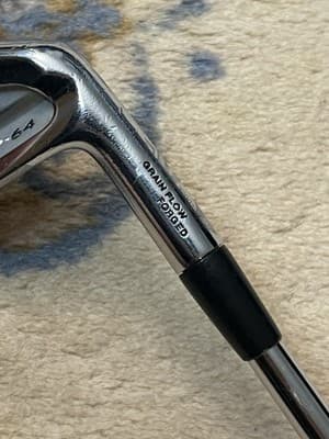 Mizuno MP-64 RH Golf Club Grain Flow Forged 4 Iron NO SHAFT Head Only - Thumbnail 3