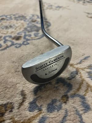 Scotty Cameron Caliente by Titleist Putter 35" RH Micro Original Step Shaft Grip - Image 1