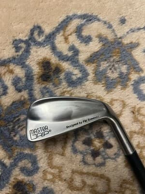 Groovie Master Grip Original Grip RH Swing Trainer Golf Club 33.75" Mens - Image 1