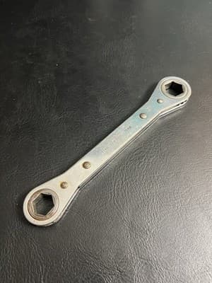 Snap-On 17mm & 19mm RBM17195 Metric Double Box End Ratcheting Wrench READ - Image 1