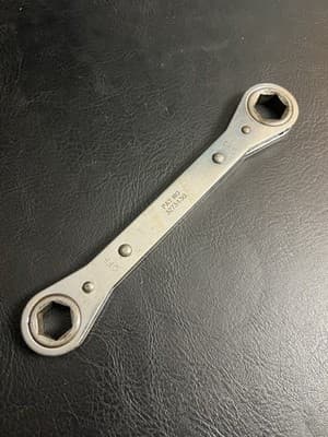 Snap-On 17mm & 19mm RBM17195 Metric Double Box End Ratcheting Wrench READ - Thumbnail 6