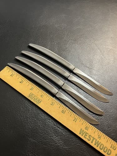 VTG 1950s Carvel Hall Stainless Steel Non Serrated 440 Steak Knives 4 Piece Set - Thumbnail 4