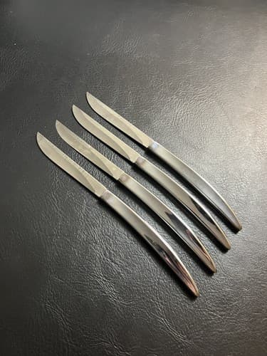 VTG 1950s Carvel Hall Stainless Steel Non Serrated 440 Steak Knives 4 Piece Set - Thumbnail 5