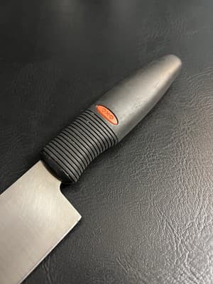 OXO Softworks 8" Chef's Knife Stainless Steel 1505 Soft Handle Ergonomical - Thumbnail 5